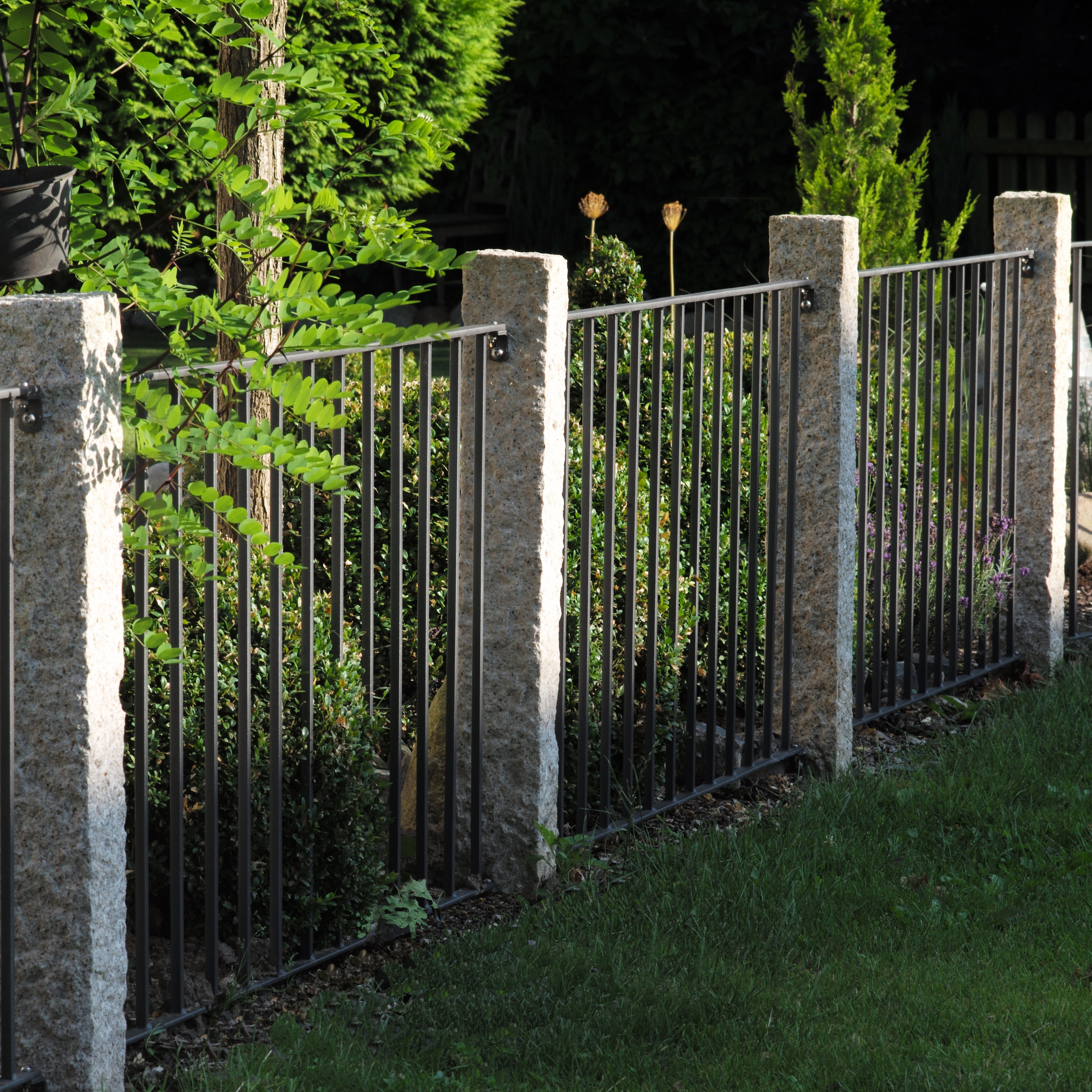 GARTENSTRASSE Metallzaun