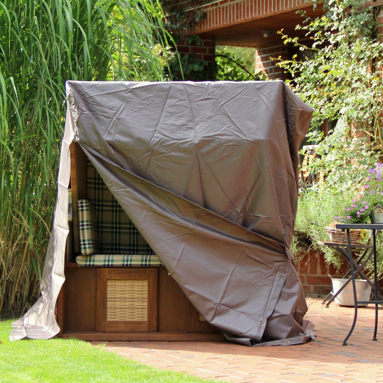 V22288_Gartenmoebel-Schutzhuelle_fuer_einen_Strandkorb_in_taupe_3_1280x1280.jpg